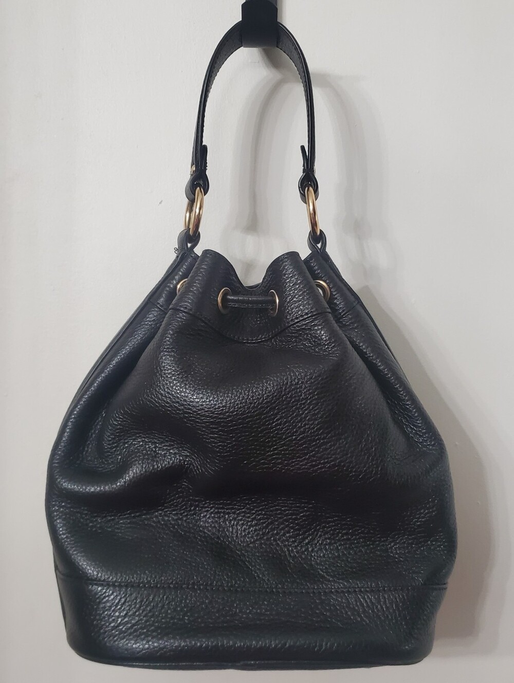 COACH Dempsey Crossbody Bucket Bag Black Leather With Gold Hardware - Picture 6 of 14